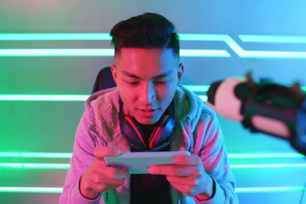 The Future of Mobile Gaming: Driven by Arm Technology
