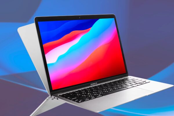 5 Reasons to Choose a Windows Rental Over a MacBook